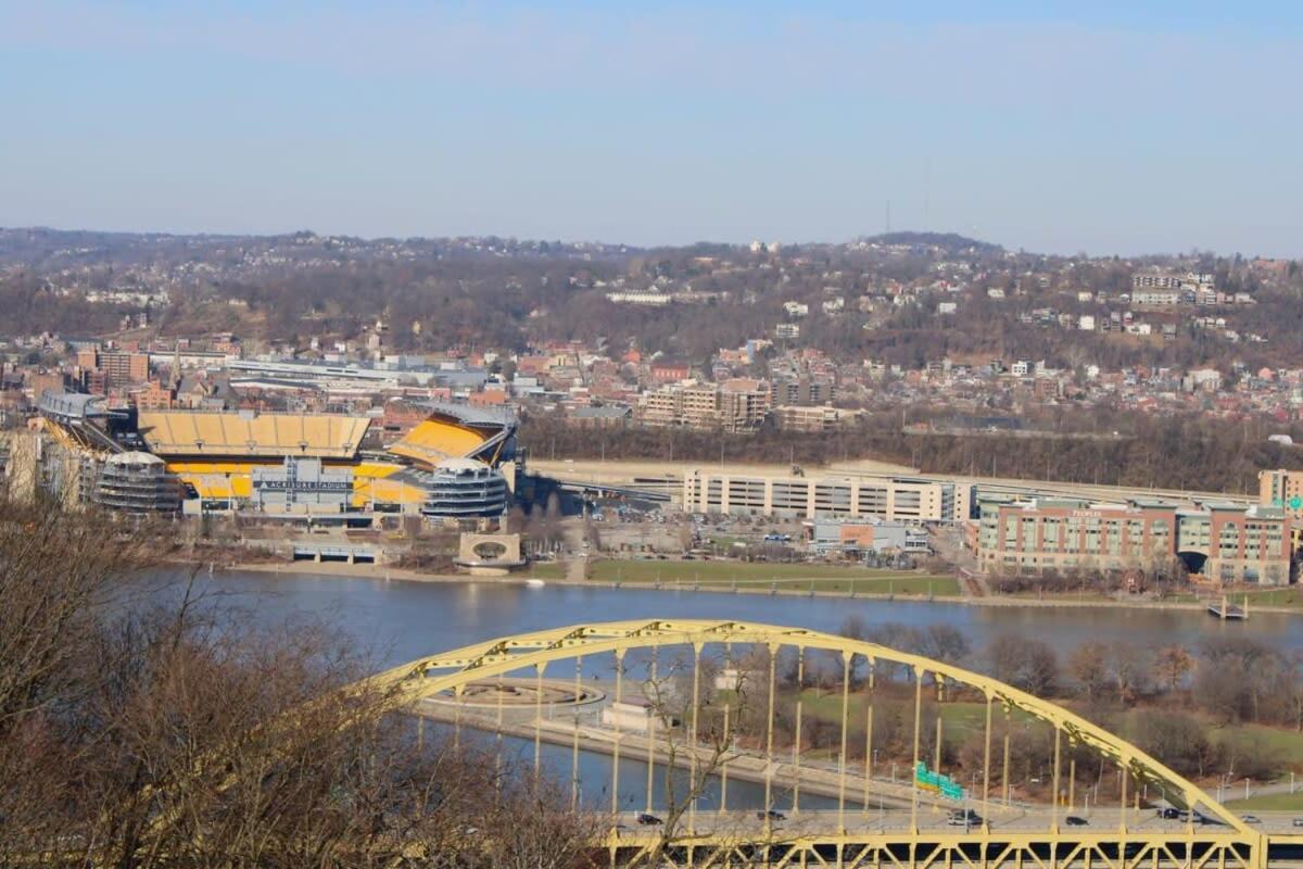Massive 4 Bed House-short Walk To Amazing View Appartement